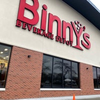 Photo taken at Binny&amp;#39;s Beverage Depot by Jemillex B. on 12/6/2020