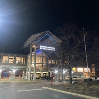 Photo taken at Lincolnwood Town Center by Jemillex B. on 12/29/2020
