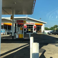 Photo taken at Shell by Jemillex B. on 7/13/2018