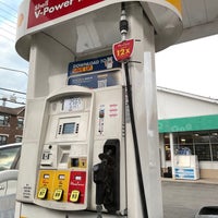 Photo taken at Shell by Jemillex B. on 3/31/2021