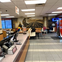Photo taken at Burger King by Jemillex B. on 2/18/2020