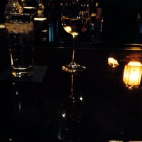 Foto tirada no(a) Absolve Wine Lounge por Lee Ann M. em 1/14/2014