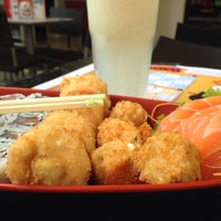 Foto tirada no(a) Taiko Sushi Bar por Tom L. em 3/14/2015