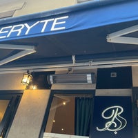 Foto scattata a Beryte Restaurant da Diva 🌟 . il 10/15/2023