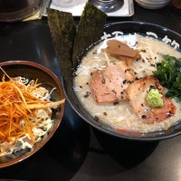 Photo taken at 麺や三笑 はじめ by とと on 8/25/2019
