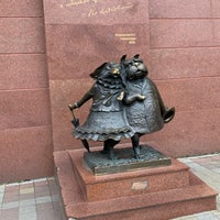 Photo taken at Скульптура «Собачкина столица» by Philip S. on 3/15/2020