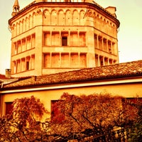 Das Foto wurde bei Palazzo Dalla Rosa Prati von Valentina D. am 4/11/2015 aufgenommen
