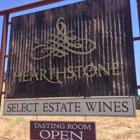 Foto tomada en Hearthstone Vineyard and Winery  por Bob V. el 7/6/2013
