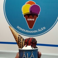 Foto tomada en Dondurmanın Âlâ&amp;#39;sı  por Ergül D. el 7/20/2019