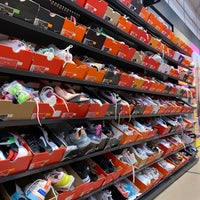 Nike Factory Store - 东涌 4 from visitors