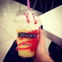 Photo taken at Cinnabon by Алина Т. on 11/5/2014
