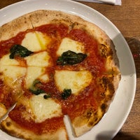 Photo taken at Pizzeria e Bar SPERANZA by rito on 11/23/2019