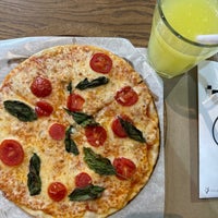 8/6/2023 tarihinde Özge Ö.ziyaretçi tarafından Pizza Locale'de çekilen fotoğraf
