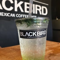 Foto tirada no(a) Blackbird Coffee Shop por Katia S. em 1/18/2018