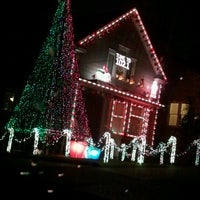 12/13/2012 tarihinde Kelly S.ziyaretçi tarafından Greenlake Christmas'de çekilen fotoğraf