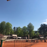 Photo taken at Kalastajatorpan tennisklubi by Karl W. on 5/16/2018