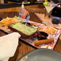 Photo taken at Applebee&amp;#39;s by 🧿 𝕷𝖆𝖑𝖆 🧿 on 4/3/2022