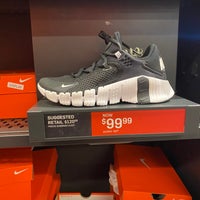 Nike store san ysidro hot sale