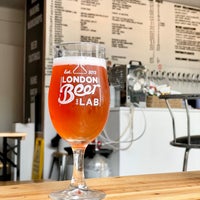 Photo taken at London Beer Lab by Adam A. on 7/31/2022