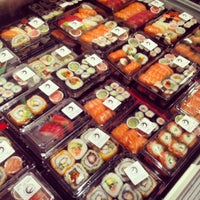 Photo prise au Sushi factory par David R. le2/27/2014