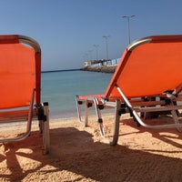 Noon Beach Beach In Jeddah