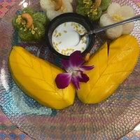 Photo taken at Usman Thai Muslim Food (อุสมาน) by Dhia I. on 7/20/2023