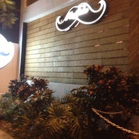 1/26/2013 tarihinde ALX A.ziyaretçi tarafından Moustache Bar'de çekilen fotoğraf