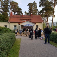 Photo taken at Villa Lill Kallvik by Tapio T. on 8/23/2018