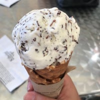 Photo taken at Kilwins Ice Cream by May V. on 11/25/2017
