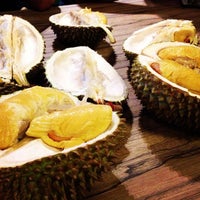 Photo taken at Durian lingers by Dorothy Y. on 12/22/2012