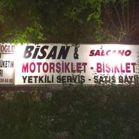 Photo taken at Tiryakioğlu Motorsiklet by Kutlay D. on 7/6/2013