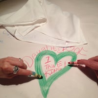 Photo taken at Romano&amp;#39;s Macaroni Grill by Donna D. on 5/1/2013