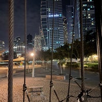 Photo taken at JLT Public Park by Kaito T. on 1/4/2021