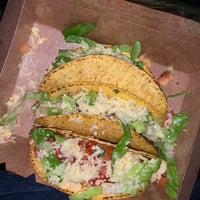 6/25/2020에 Aziz님이 Burrito Loco에서 찍은 사진