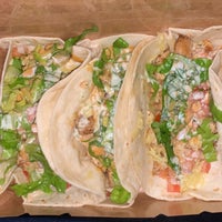 Foto scattata a Burrito Loco da Aziz il 7/9/2020