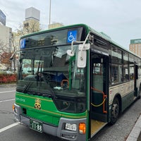 Photo taken at Tomakomaiekimae Bus Stop by ikezi2988 on 10/31/2023