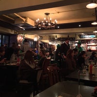 Photo taken at Reilly&amp;#39;s TAPHOUSE by Mamoru on 3/14/2015