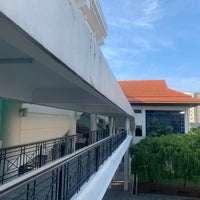 Photo taken at Hwa Chong Institution (High School Section) by @nthonyce on 1/18/2020