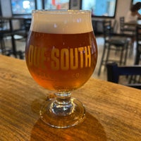 Photo taken at Due South Brewing Co. by Mark L. on 5/18/2021