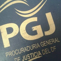 Photo taken at Juzgados de Distrito de Procesos Penales Federales en el Reclusorio Sur by Karla Yoalhi M. on 4/19/2013