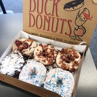1/5/2018 tarihinde Ya K.ziyaretçi tarafından Duck Donuts'de çekilen fotoğraf