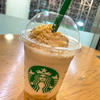 Photo taken at Starbucks by じゅんぺい on 3/31/2021