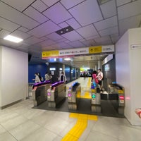 Photo taken at Seibu Platforms 4-5 by カメハメハ 大. on 7/3/2021