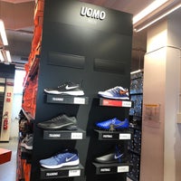 Photo taken at Nike Factory Store by Al Faris on 9/28/2019