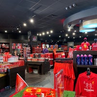 Photo taken at Liverpool FC Official Club Store by Raghad S. on 6/22/2019