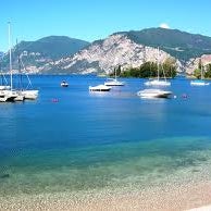 Das Foto wurde bei Val di Sogno von Lago di Garda am 4/23/2013 aufgenommen