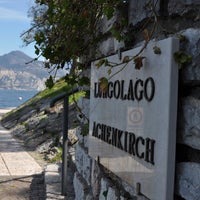 Das Foto wurde bei Magugnano von Lago di Garda am 4/25/2013 aufgenommen