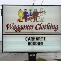 Das Foto wurde bei Waggoner Clothing von Waggoner Clothing am 2/15/2019 aufgenommen