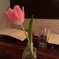 Foto scattata a Bread &amp;amp; Tulips da Fox F. il 1/25/2019