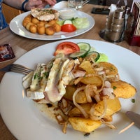 Photo taken at Restaurace Ladronka by Nelli G. on 9/27/2019